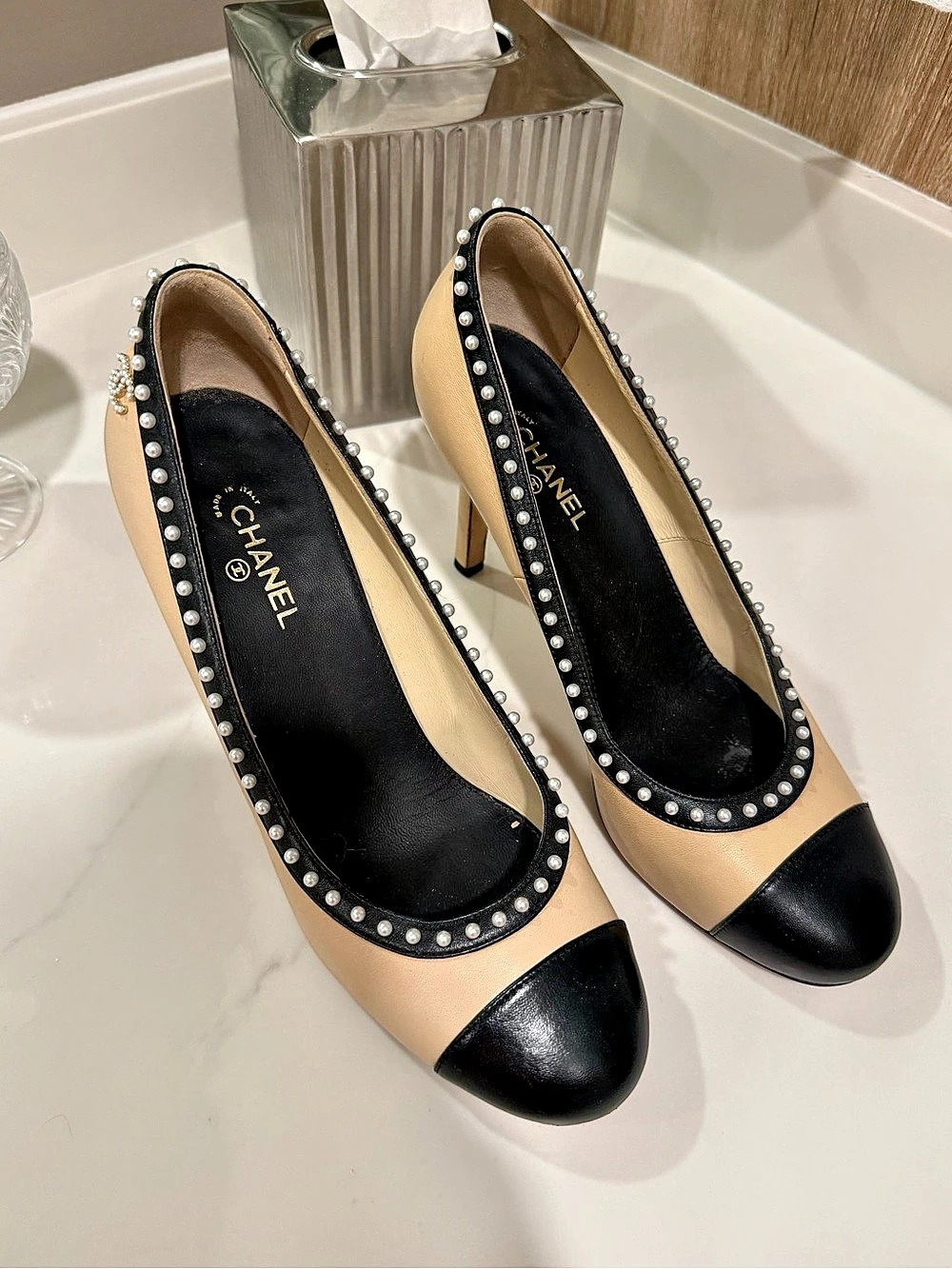 Chanel Pearl Trim Pumps Beige & Black EU 38